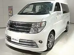 Elgrand Rider (first facelift)