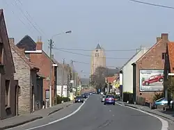 Entering Esen through the Esenweg (N35)