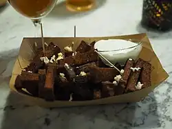 Rye bread (leib) with garlic is also eaten as a pub snack.