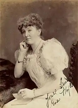 Eva Mylott circa 1900
