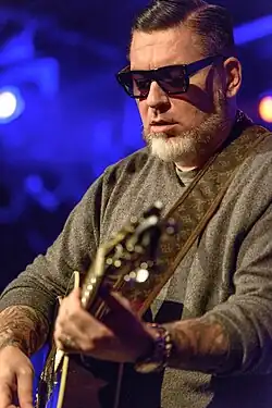 Everlast performing in 2015