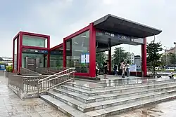 Entrance B
