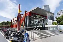 Entrance B1