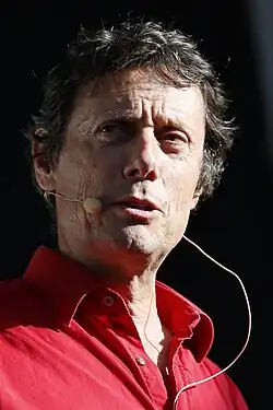 Antoine de Maximy at a forum in 2013