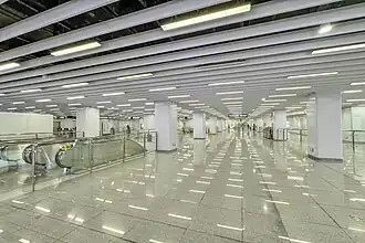 Line 11 concourse (from east facing west)