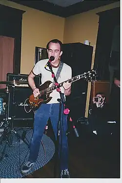 Faraquet live in Indianapolis in the early 2000s