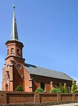 Hylleholt Church in Faxe Ladeplads