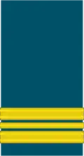 An RAF squadron leader's sleeve mess insignia