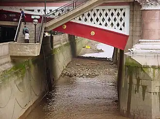 The Fleet mouth (an outfall in shadow) before the Tideway project