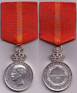 King's Medal of Merit in silver awarded to Beck