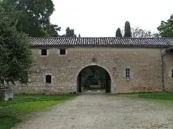 Entrance of the Château de Lauret