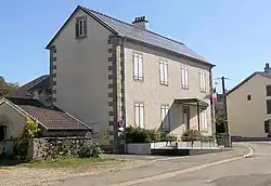 The town hall in Francalmont