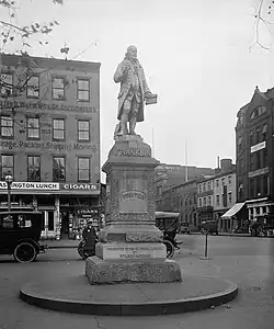 An old photograph of the Franklin statue