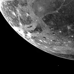 An image showing the middle point of Arbela Sulcus where it encounters Dardanus Sulcus, taken by Voyager 1 in March 1979.