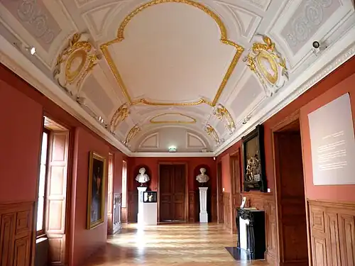 Gallery known as the Gallery of the Illustrious on the first floor.