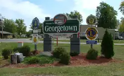Signs at the north edge of Georgetown