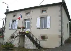 The town hall in Gillaumé