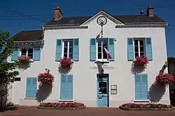 The town hall in Gironville-sur-Essonne