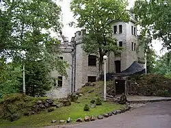 Glehn Castle