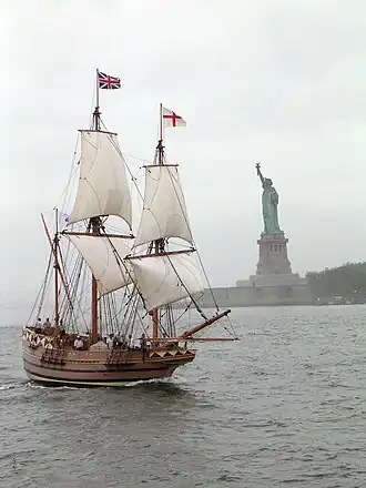 Replica of 17th century English ship Godspeed, with conjoined Union flag in her “main-toppe” and "Red Crosse" of "South Britaine" in her “fore-toppe”.