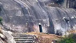Front of the cave. Photos.