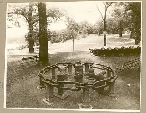 The Great Chain on display at Trophy Point in 1933