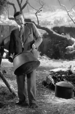 Harry Oliver on the battlefield set of 7th Heaven in 1927