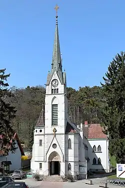 Hirtenberg parish church