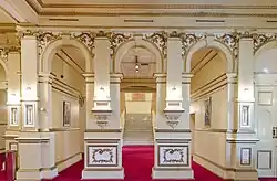 Upper floor foyer