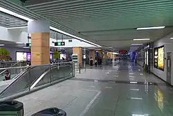 Line 2 Concourse (2016)