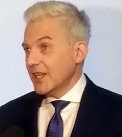 Hubert Urbański (Host: 1–5)