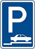 V-14c Parking on the pavement (at right angles or diagonal to traffic)