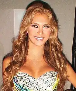 Miss International Queen 2014 Isabella Santiago Venezuela