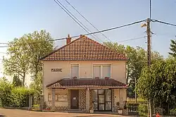 The town hall in Jallanges