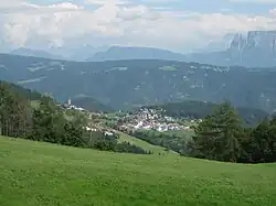 Jenesien seen from the west