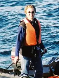 Payne, 2002, piloting a zodiac raft