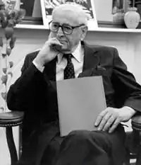 John W. Gardner (1929*), Secretary of Health, Education, and Welfare