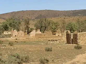 Kanyaka homestead and surrounding scrub in the Hundred of Kanyaka