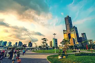 85 Sky Tower at sunset