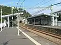 Jimmuji Station platforms and tracks