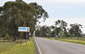 Entering Central Kialla