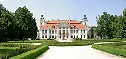 Garden façade