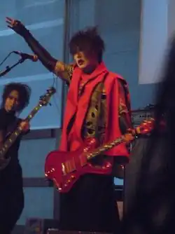 Közi performing in France, 2011