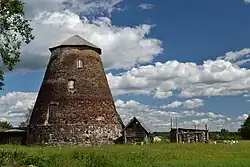 Kuigatsi manor windmill