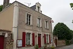 The town hall.