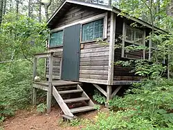 Lads 2, a two-person cabin