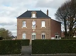 The town hall in Lafraye