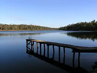 Lake Leschenaultia