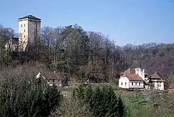 Les Clées castle above the village