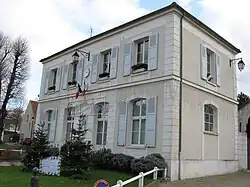 The town hall in Lesches